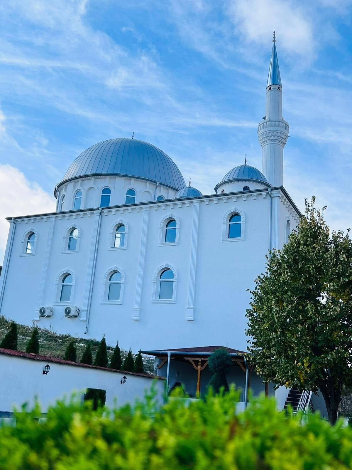 Xhamia e Poshtme - Rashçe